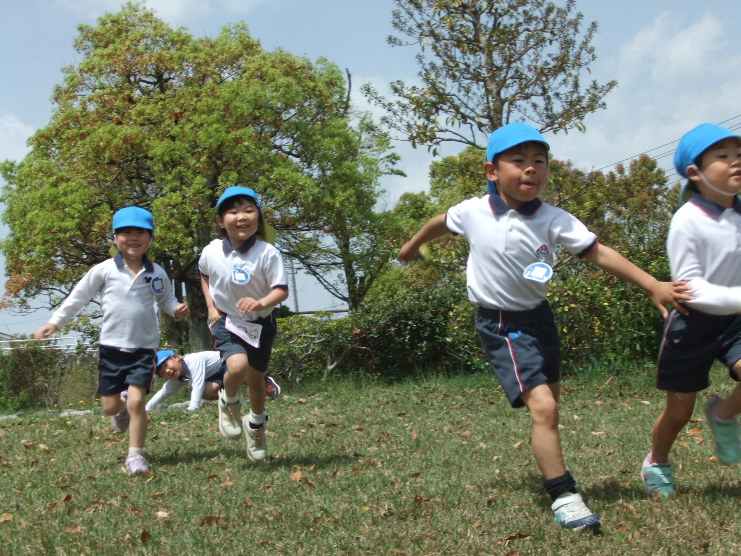 はちまん幼稚園のスライダー画像3
