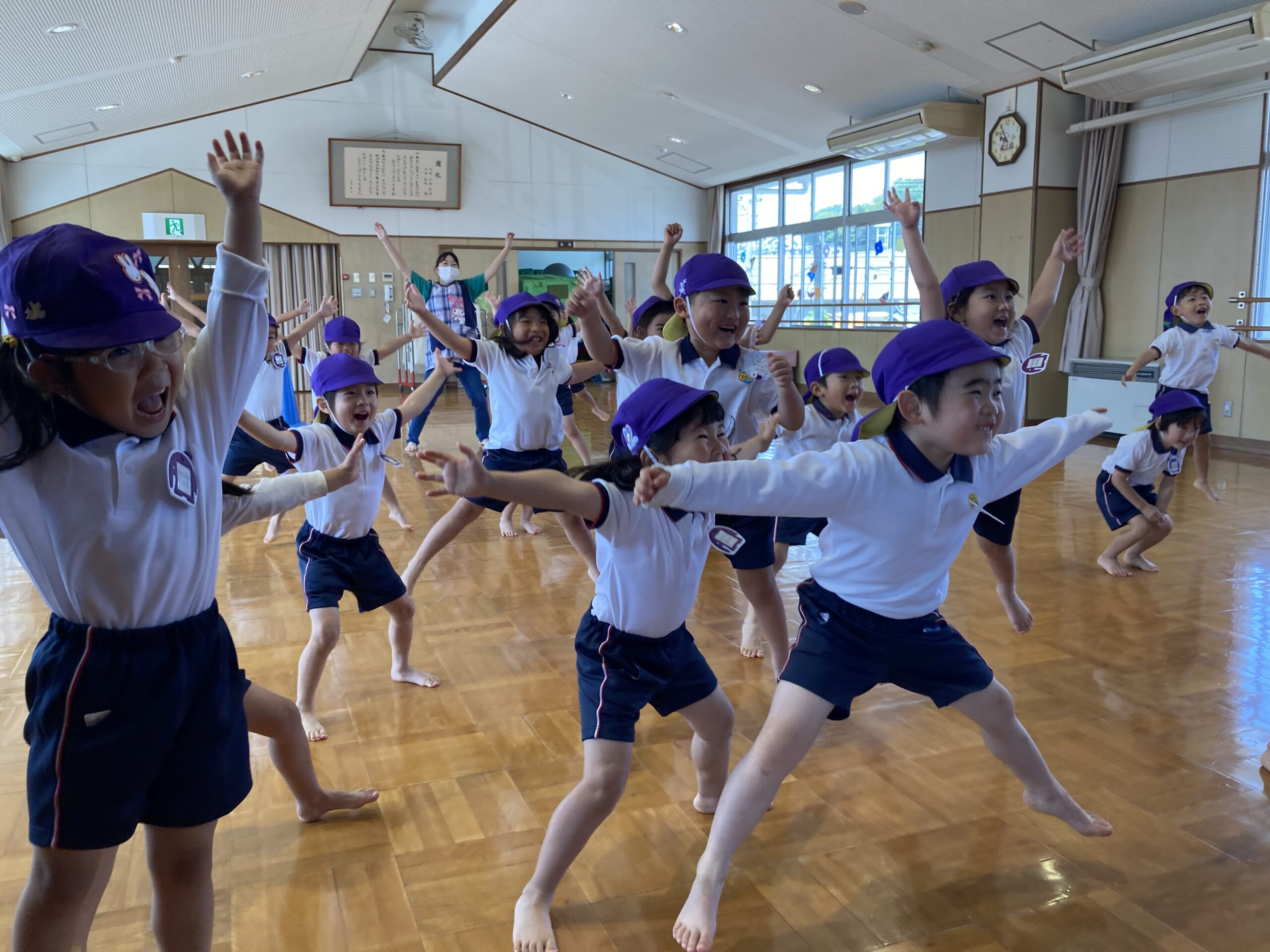 写真:健全な体をつくることに努力し、
いのちを大切にする子ども